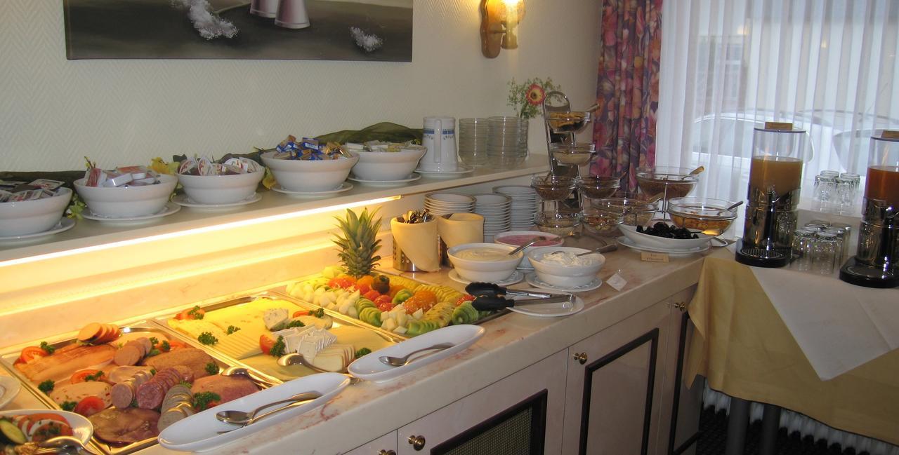 Hotel Zum Rosenteich 巴德茨维什安 外观 照片