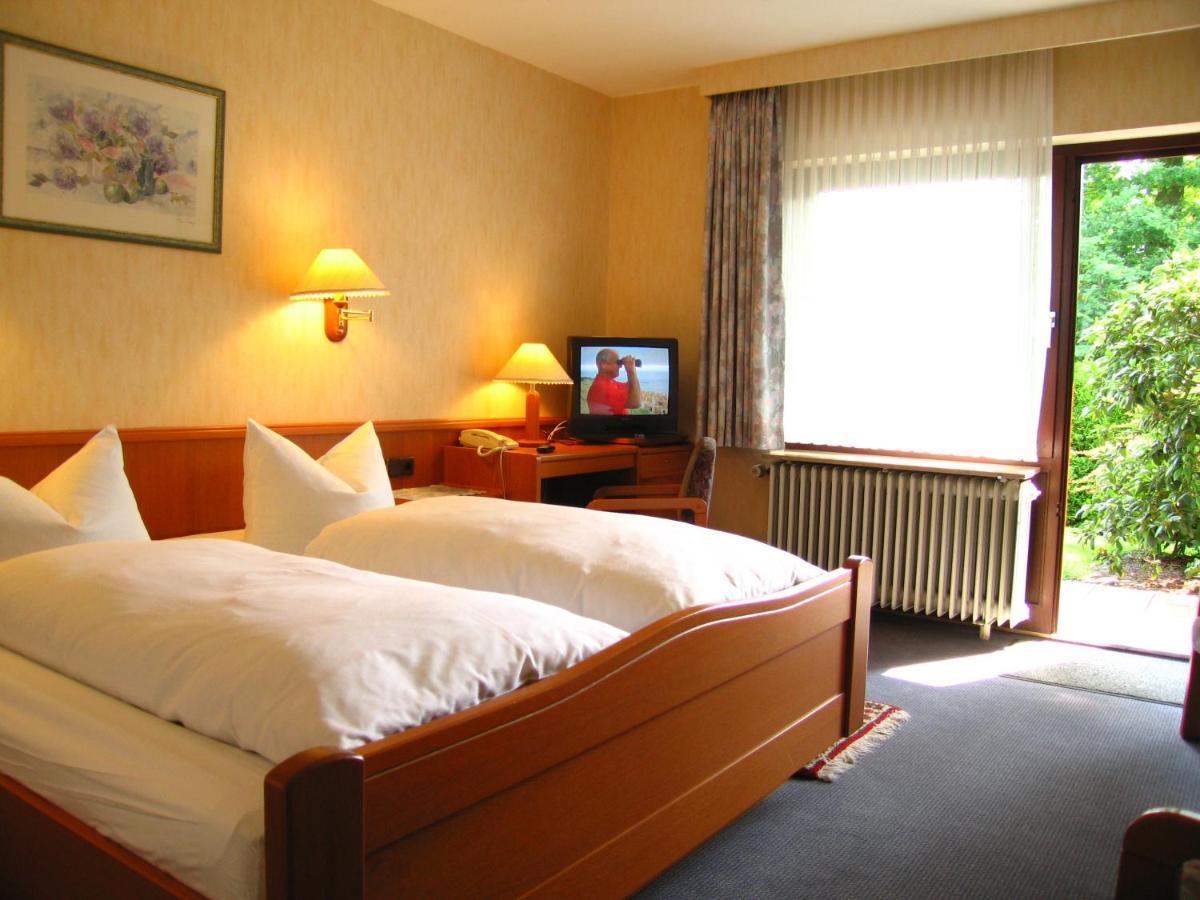 Hotel Zum Rosenteich 巴德茨维什安 外观 照片
